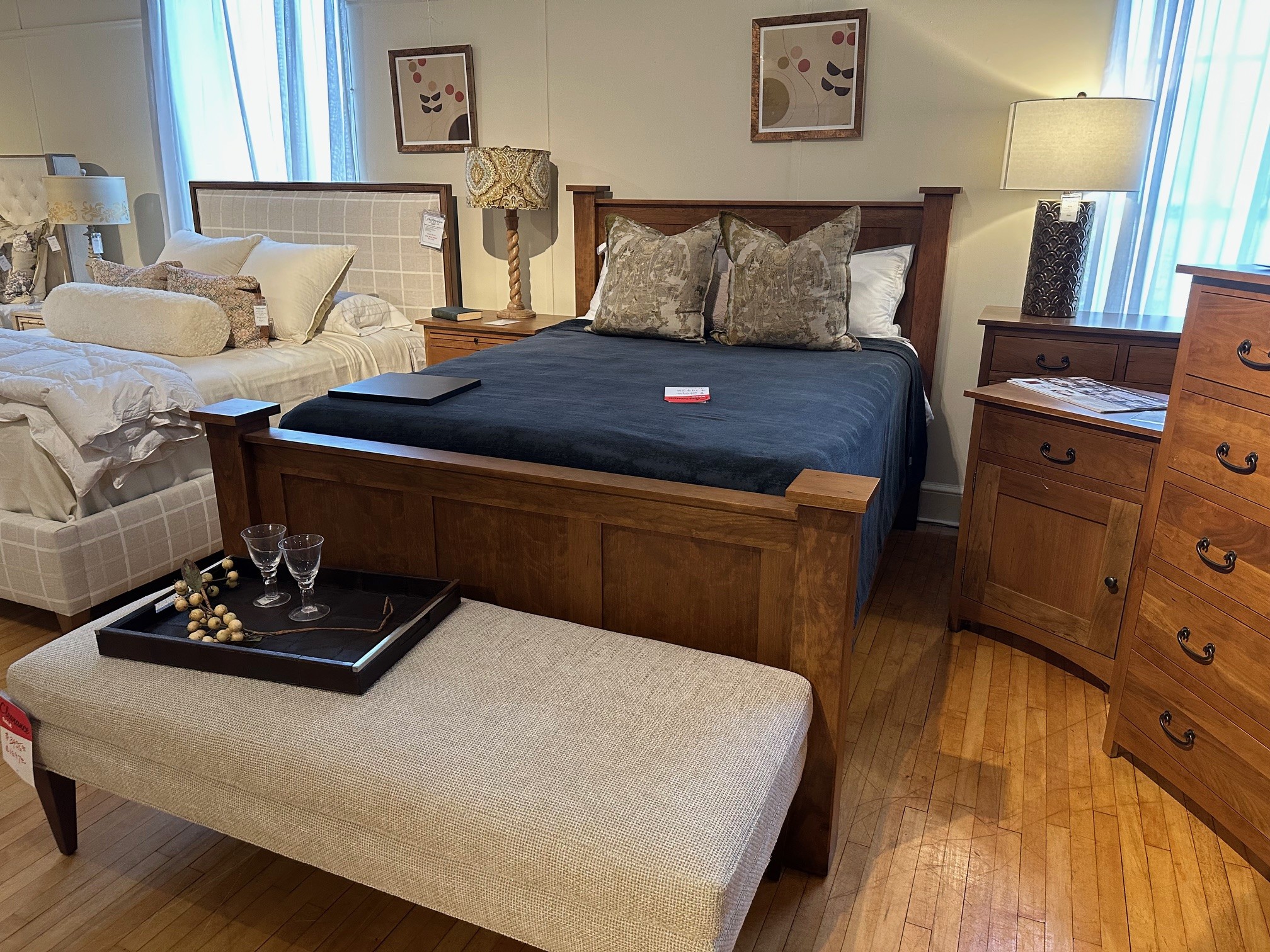 Daniels Amish Bed