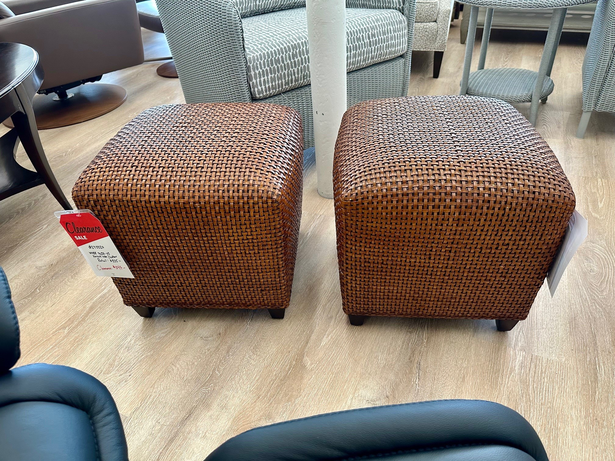 Woodbridge Ottoman