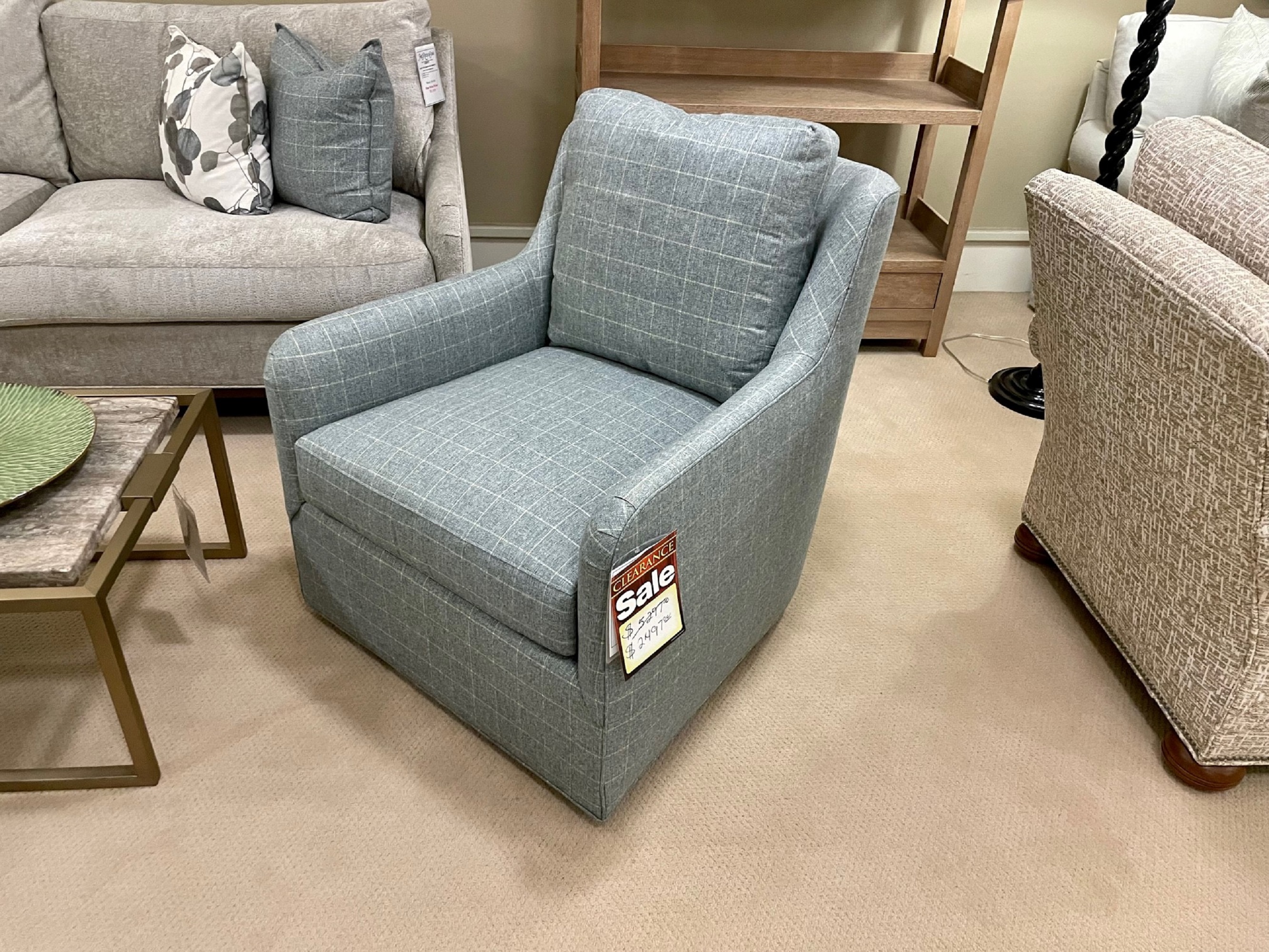 Vanguard Swivel Chair