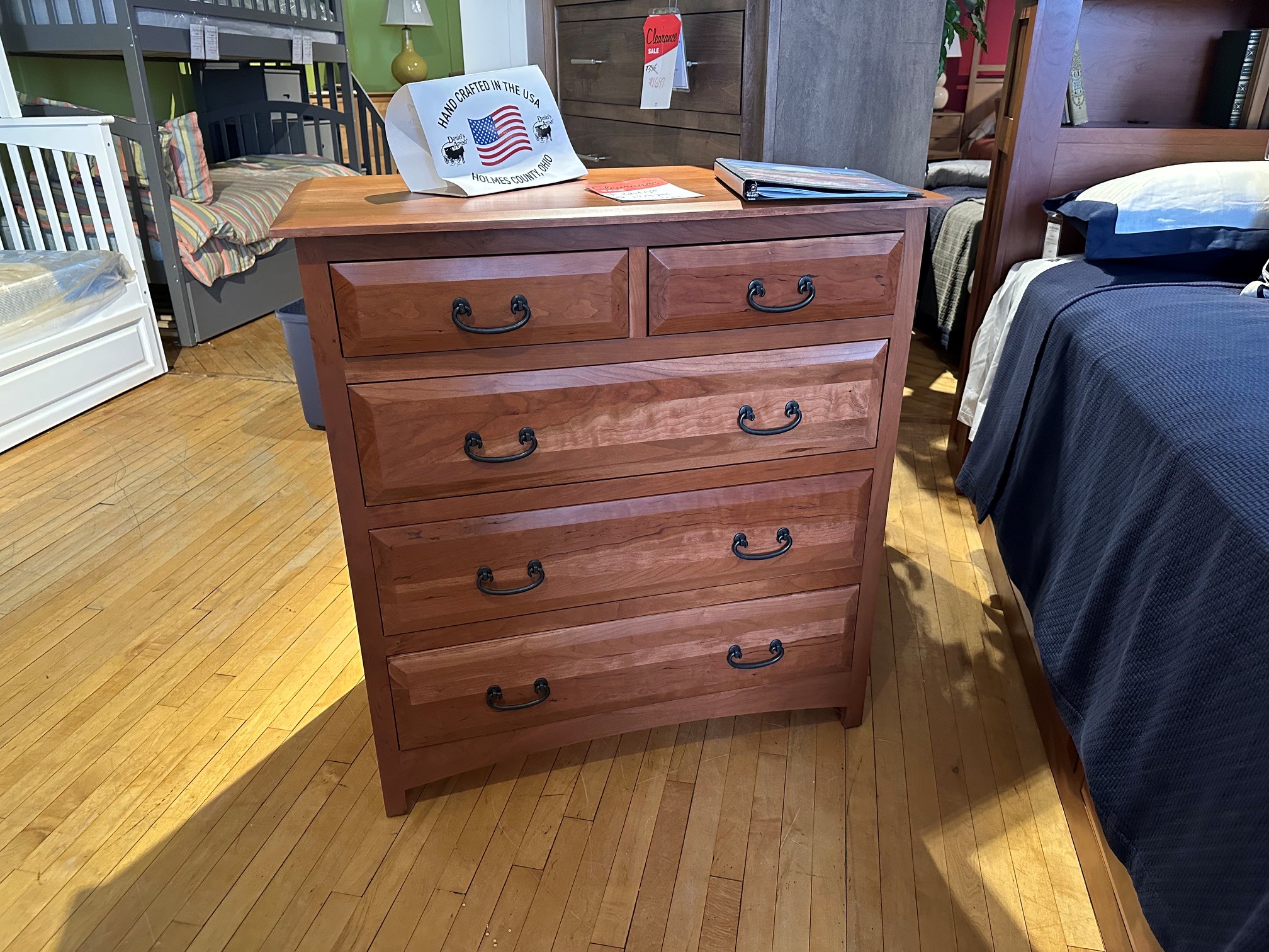 Daniels Amish Chest