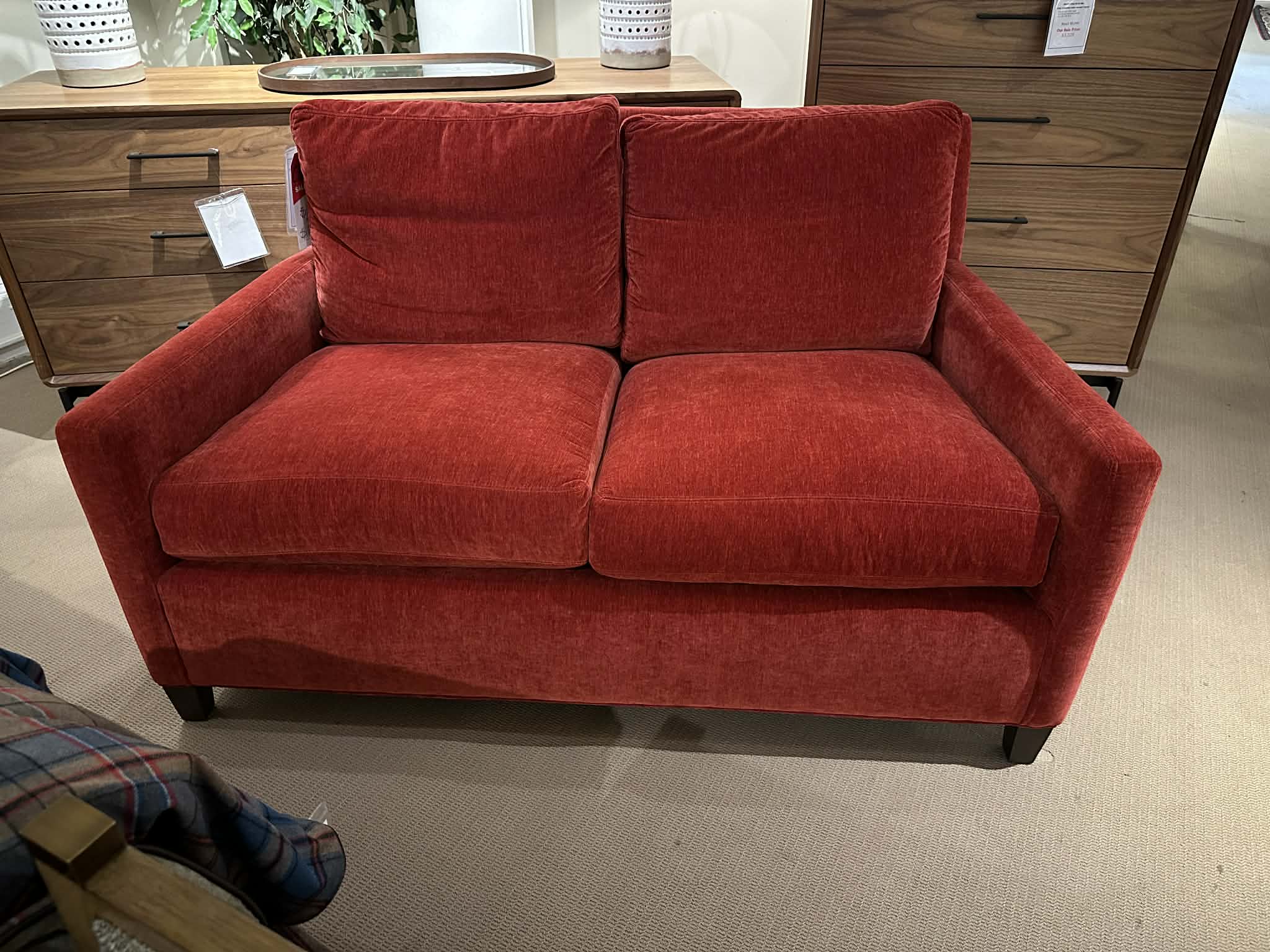 LEE Industries Loveseat