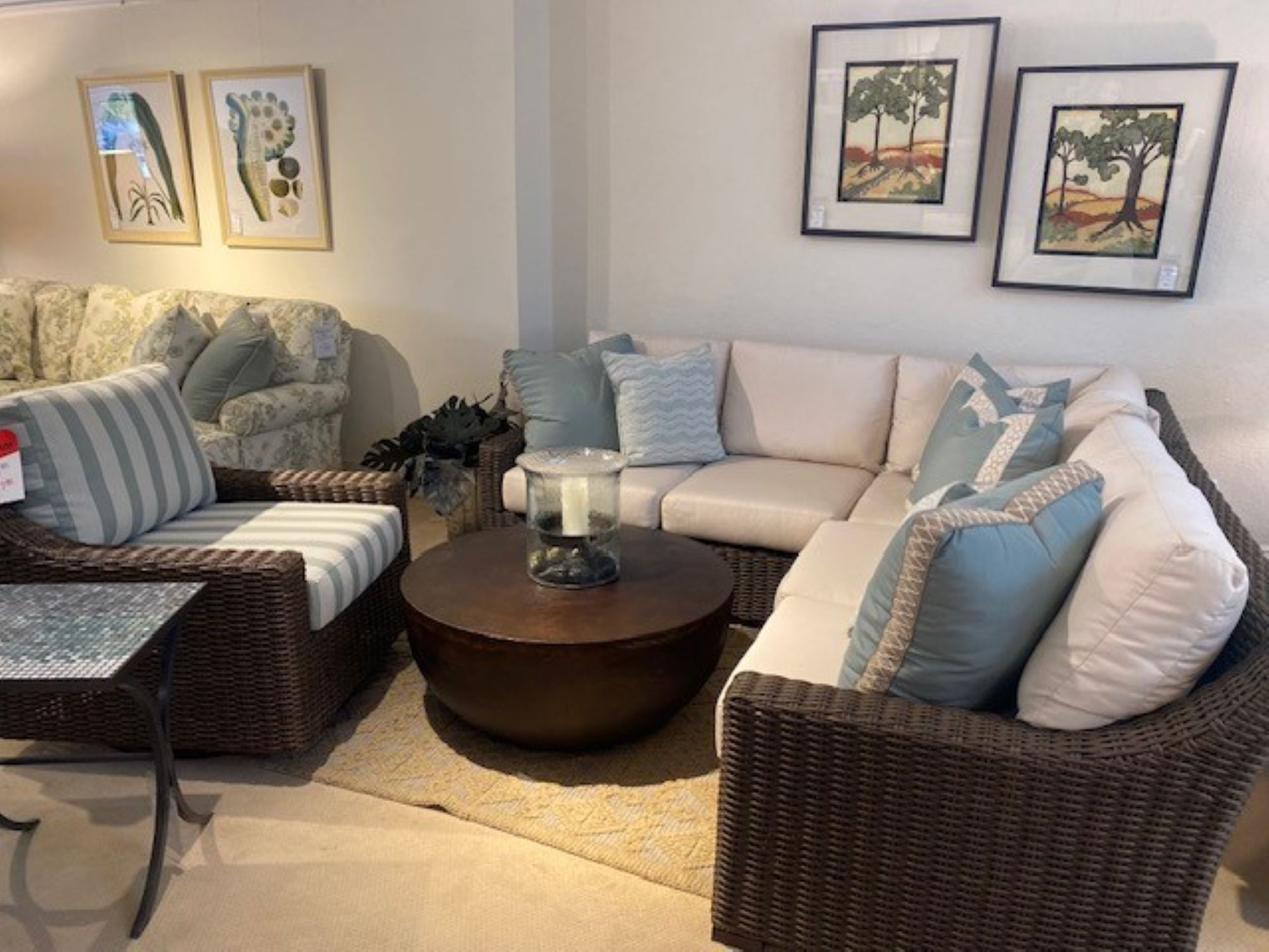 Lloyd Flanders Outdoor